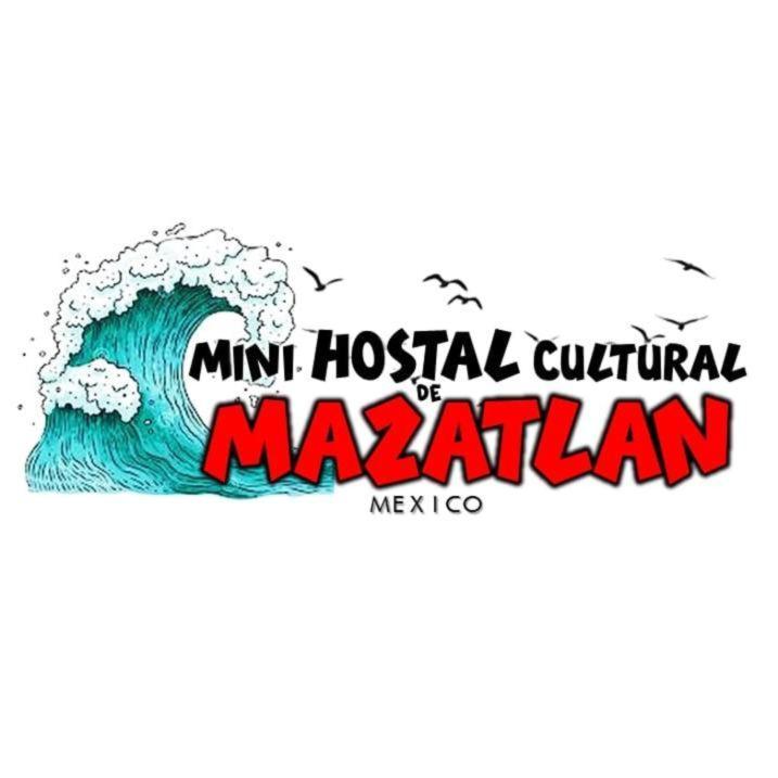 Mini Hostal Cultural De マサトラン エクステリア 写真