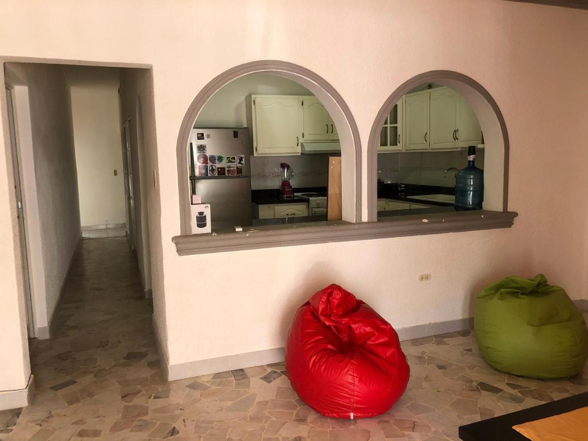 Mini Hostal Cultural De マサトラン エクステリア 写真